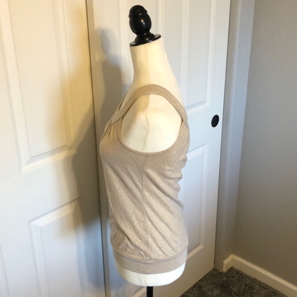 EUC Gold Old Navy Circle Neck Tank - Picture 3 of 7